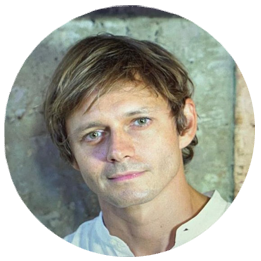 Giulio Xhaet