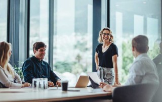 riunione interculturale in lingua