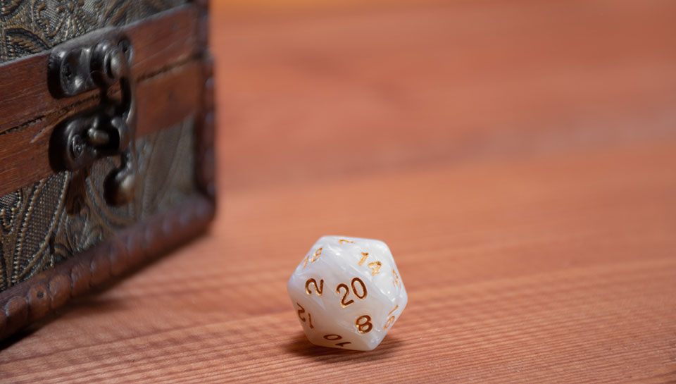 dadi di dungeons and dragons per giocare a un gioco di ruole