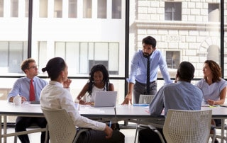 business meeting in inglese