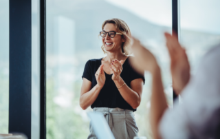 be a successful women leader trough mentoring programs